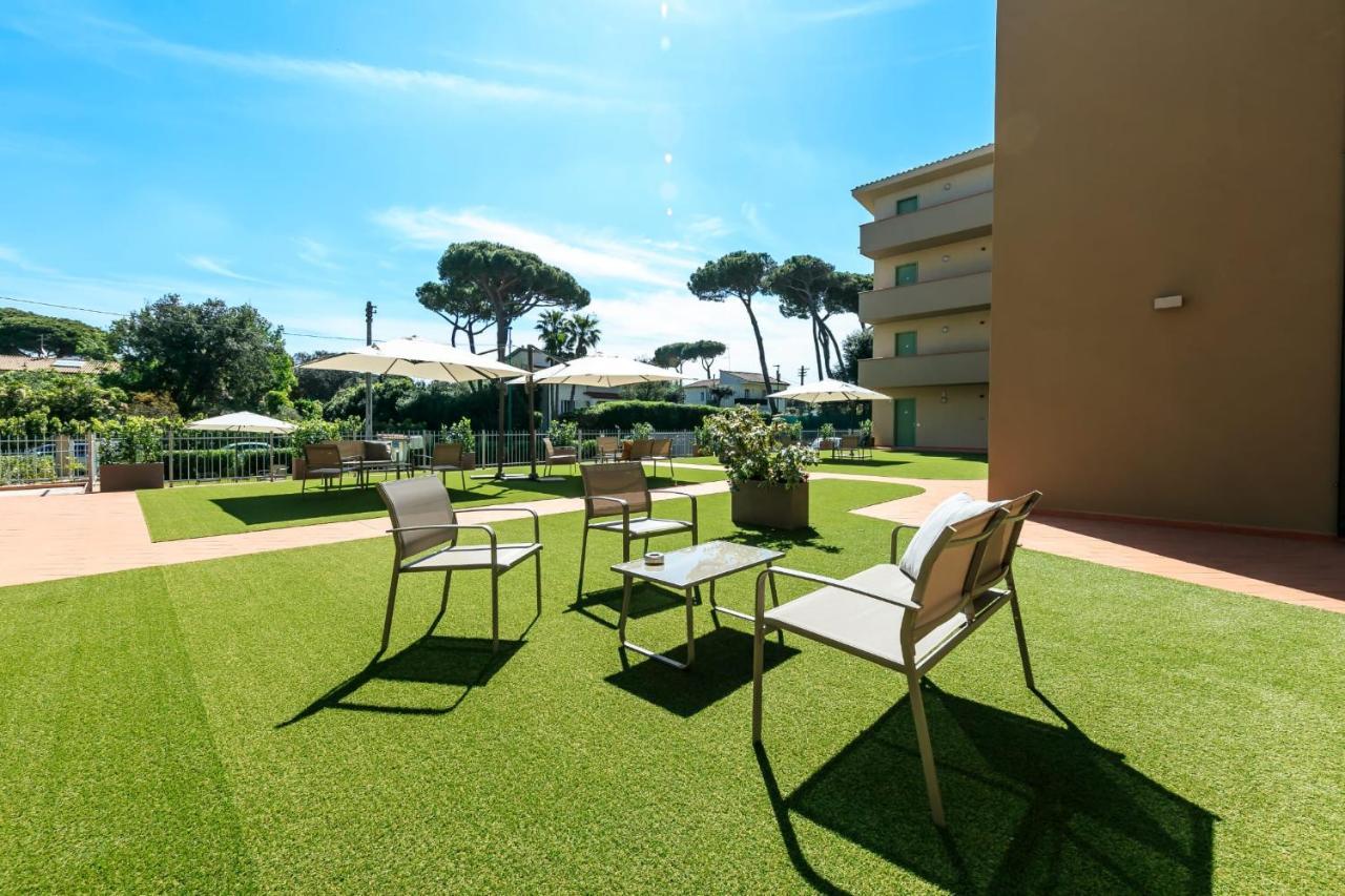 Residence San Francesco Tirrenia Bagian luar foto