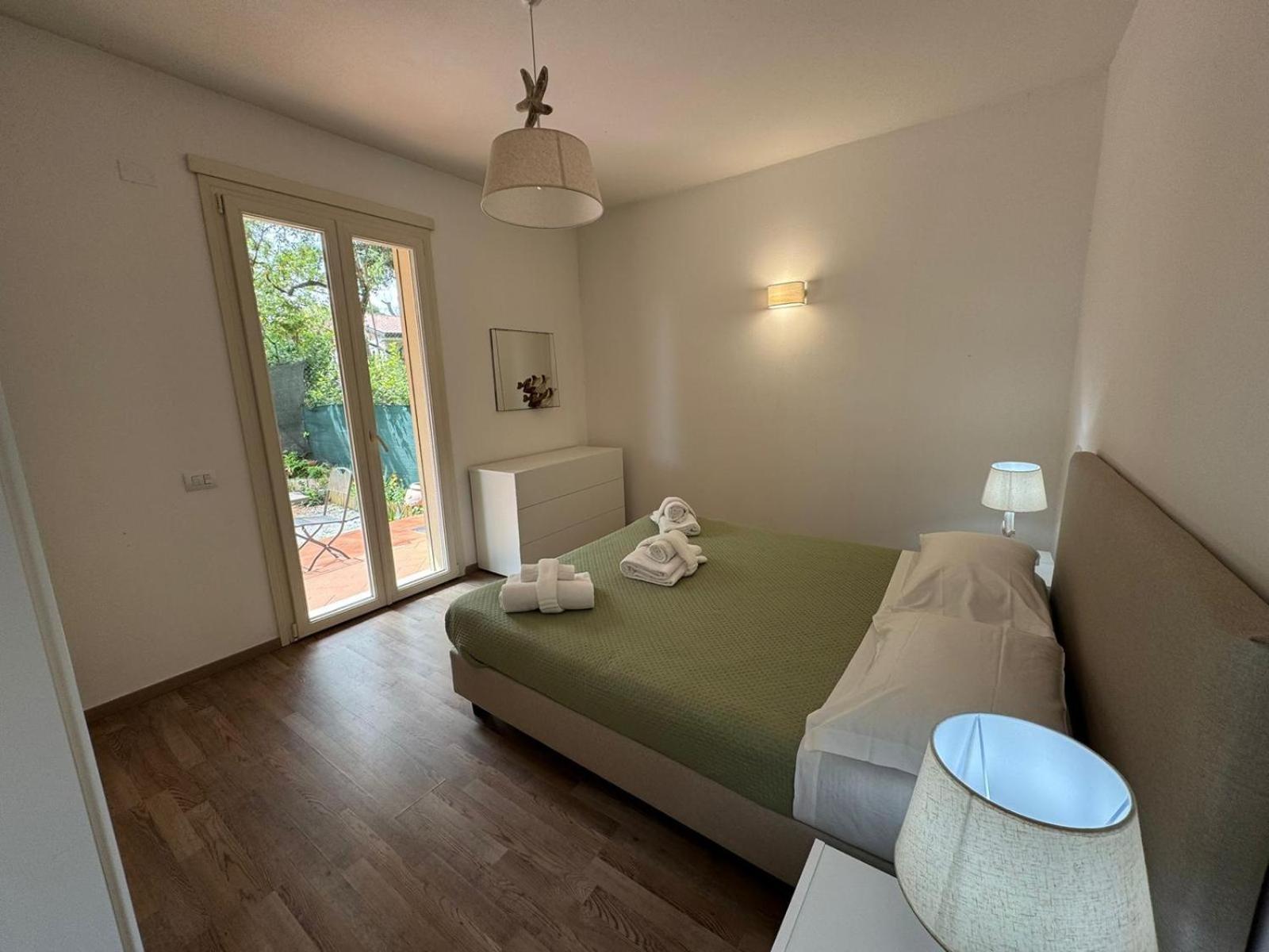 Residence San Francesco Tirrenia Bagian luar foto